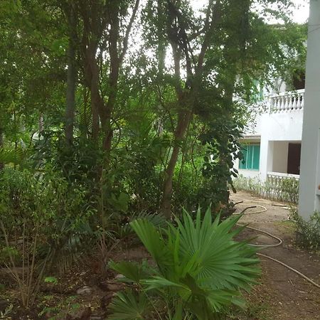 Savannah Cottages Mombasa Exterior photo