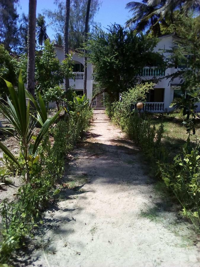Savannah Cottages Mombasa Exterior photo